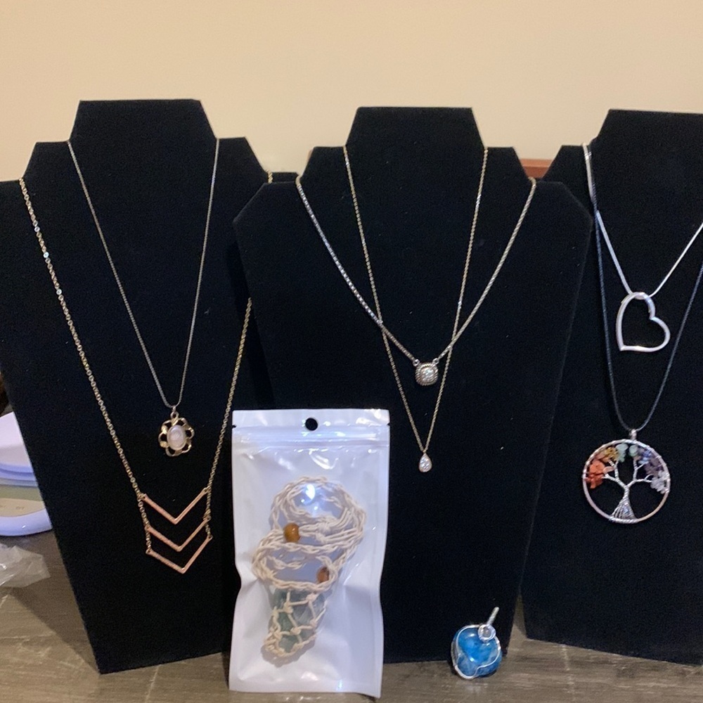 SEVEN Necklaces & ONE pendant includes Sarah Coventry, Lauren Conrad & Nordstrom